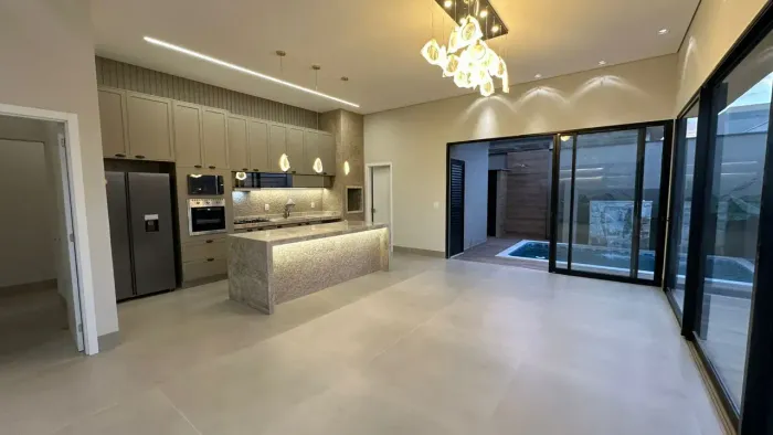 VENDE-SE CASA EM BUONA VITA possui 211 metros quadrados com 3 quartos