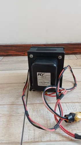 TRANSFORMADOR UNIVERSAL KF 127/220