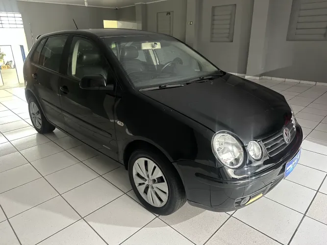 Volkswagen Polo 1.6 Mi/s.ouro 1.6 MI Tot.flex 8V 5P 2006