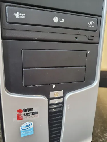 Gabinete ATX 4 Baias 5.25" Prata e Preto