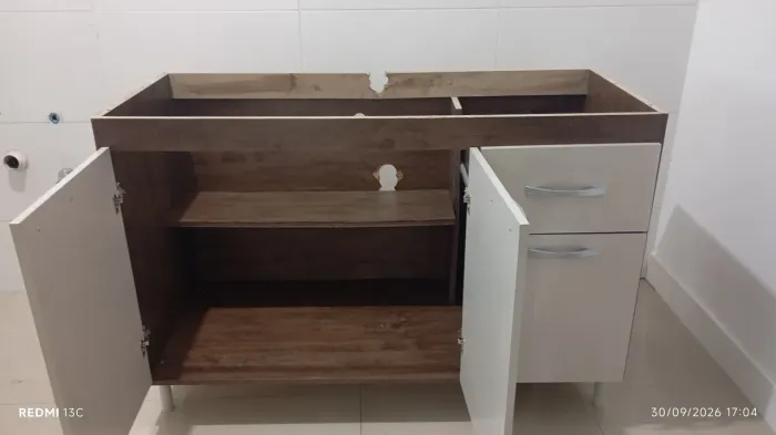 Balcão gabinete para pia 3 portas e 1 gaveta