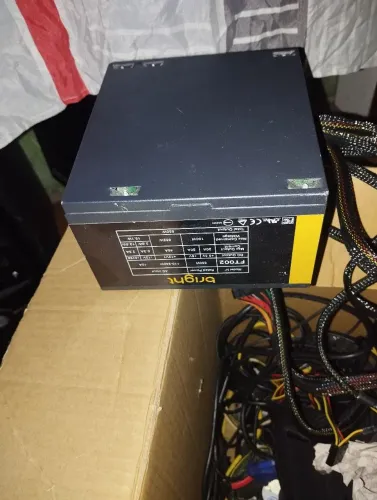 Vendo fonte para computador