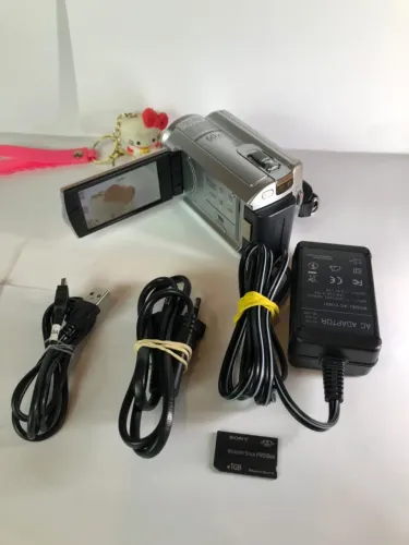 Filmadora Completa Sony Handycam DCR-SR68 80gb Prata