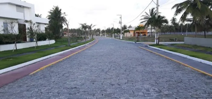 Lote no condomínio Maikai )/