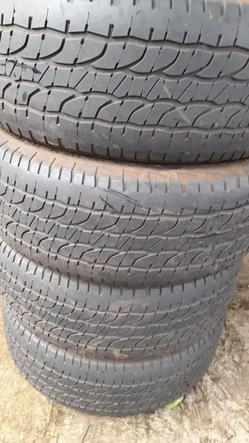 Pneu 265/60/18,michelin meia vida 200 reais cada um.