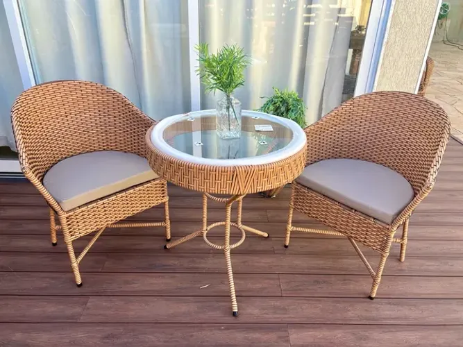 Conjunto de mesa + 2 poltronas 1790