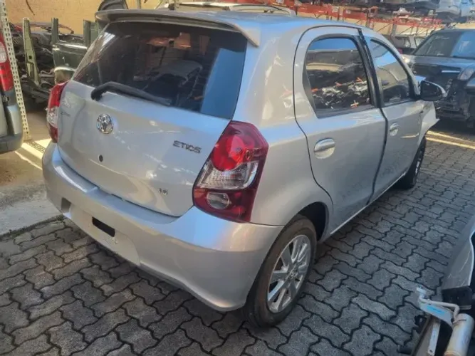 Peças usadas Toyota Etios 2018 2019 1.5 16v flex 107cv câmbio automático