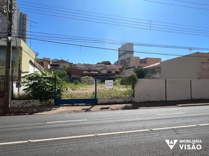 Terreno à venda, Centro - Uberaba/MG