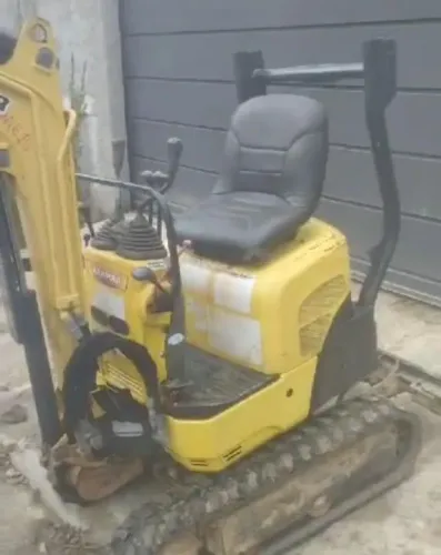 Mini Escavadeira Yanmar SV08
