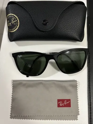 Ray Ban RB 4344 601/31