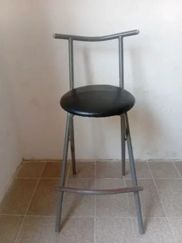 Banqueta alta para loja (Usada)