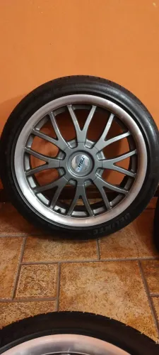 Jg rodas TSW Kyalami aro 17 4x100/108 com pneus Delinte 205/45 R 17