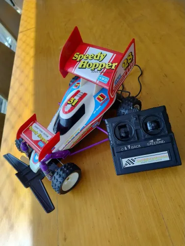 Carrinho de Controle com Fio Speedy Hopper 4x4 | Anos 80 | Raro e Colecionável!<br>