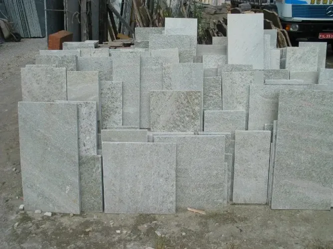 Pedras para Revestimentos de Pisos e Paredes