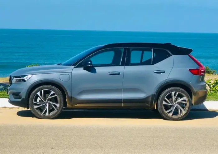 Sucata volvo xc40 2022 hibrida