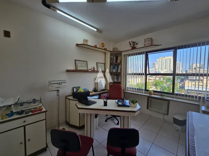 Conjunto comercial Boqueirão para venda, 4 salasa, recpção cozinha e 2 banheiros