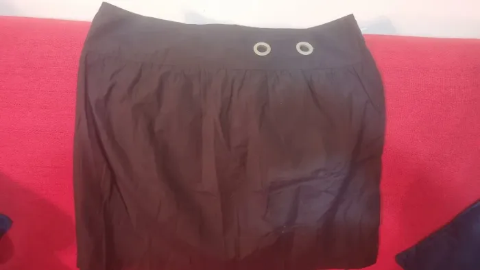 Saia evasê preta 42