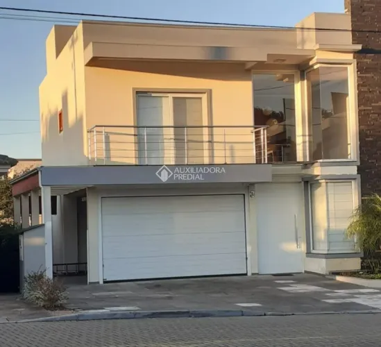 Sobrado no condomínio Villas Lucchesi na Provincia di Firenze em Gravatai com 4 quartos se