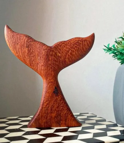 Cauda de baleia artesanal