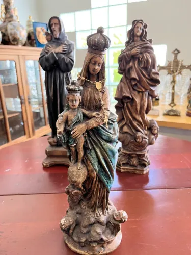 Conjunto de Estátuas Religiosas para Decoração