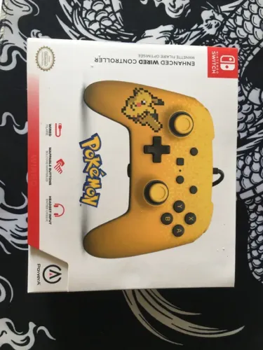 Controle Nintendo Switch Pikachu