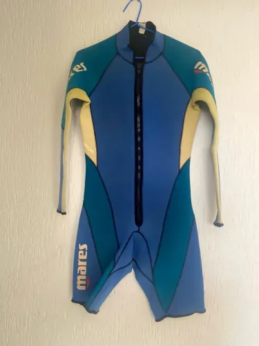 Roupa de mergulho 