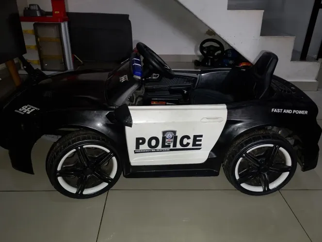 Viatura elétrica infantil carro elétrico 12v