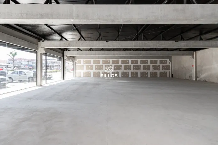 Loja com 93,00 m² para alugar no Centro Comercial Vila Lamu no Novo Mundo - Unidade 05