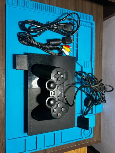 Play 2 + controle original + cabos