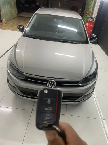 Volkswagen Polo 1.0 Flex 12V 5P 2020