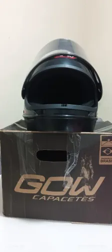 Capacete gow