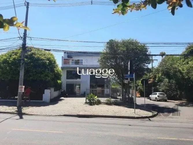 Loja de esquina na Avenida Cavalhada excelente ponto comercial!