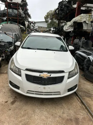 Sucata Cruze Sedan