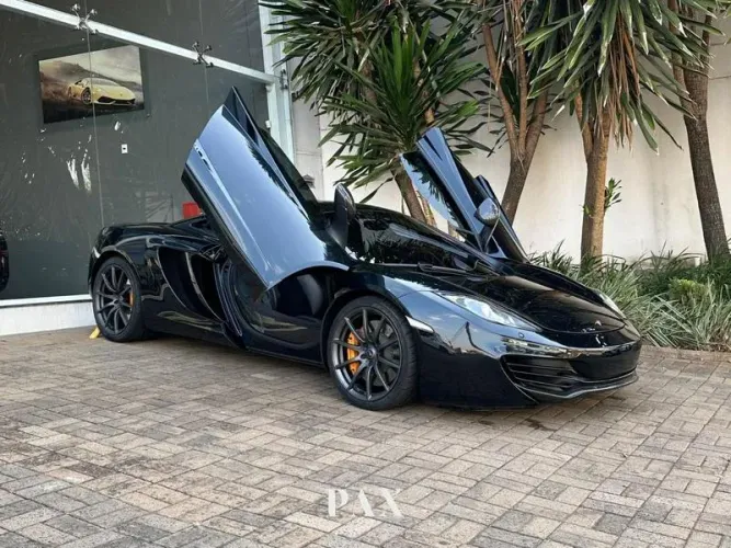 McLaren GT  Coupé 4.0 Bi-turbo V8 2P 2012