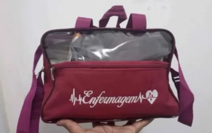 Kit de enfermagem em perfeitas condições R$ 170,00