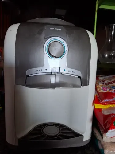 Geladeira Gelágua Electrolux - Usada