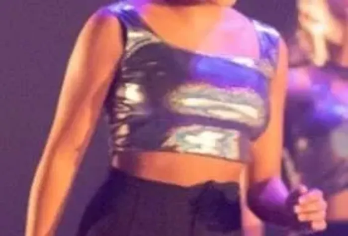 Top Prata, Tamanho P - DESAPEGO