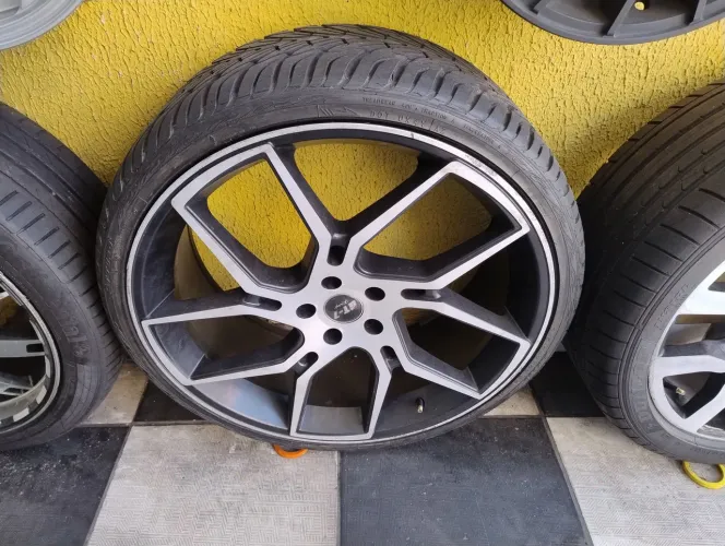 Rodas aro 22 semi novas