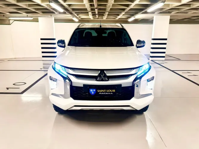 Mitsubishi L200 Triton Sport HPE-S 2.4 CD Dies. AUT 2022