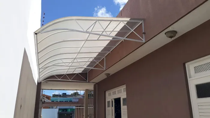 Toldos fixos e móveis 