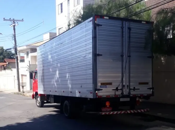 Mudança e frete Jackie & cia