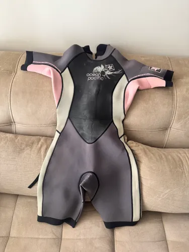 Roupa de Neoprene Feminina