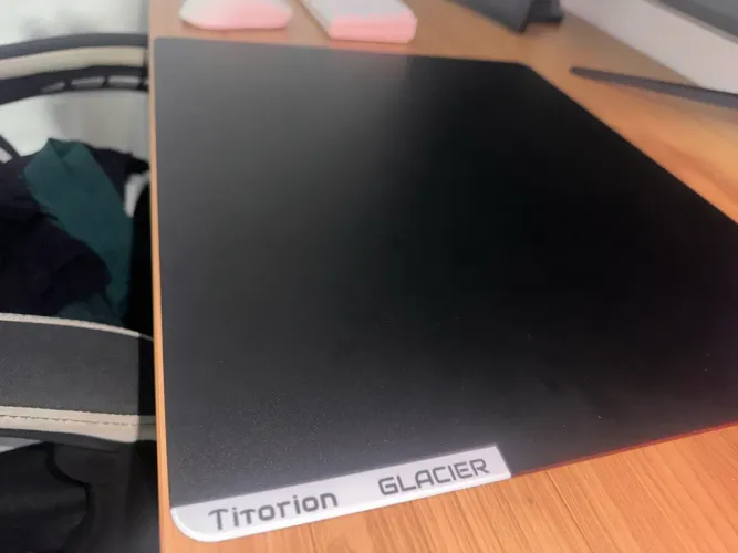 Mouse pad vidro titorion