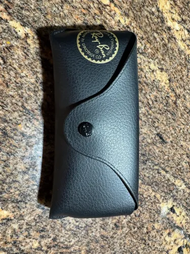 Ray ban