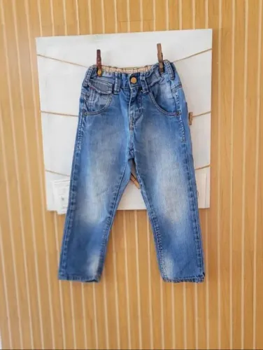 Calça jeans infantil menino zara tam 4