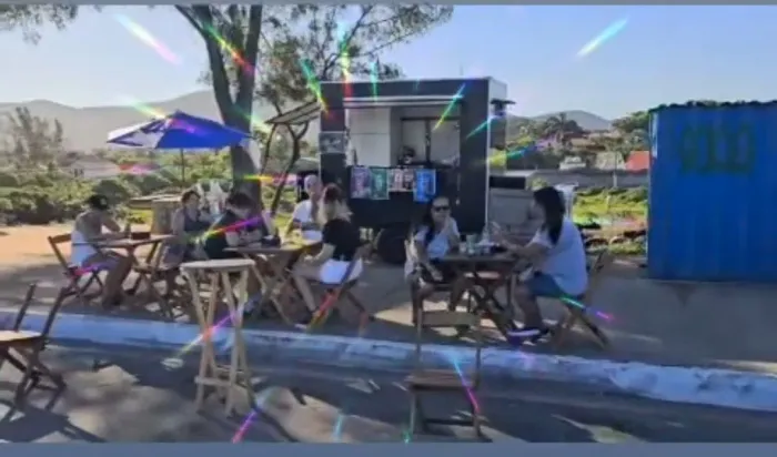 FOOD TRUCK-TRAILER COMPLETO