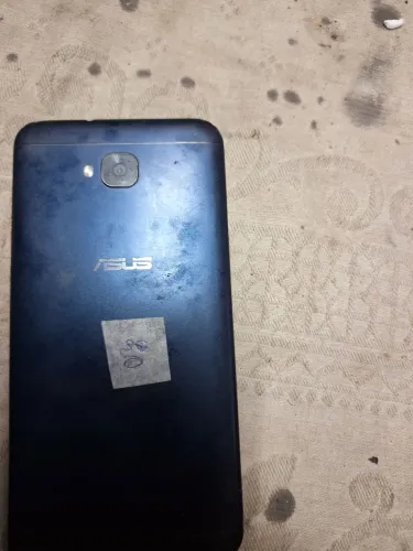 celular asus com defeito não sei o defeito nem o modelo