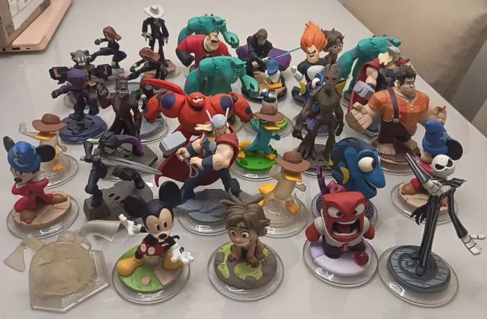 DISNEY INFINITY (LEIA A DESCRIÇÃO)
