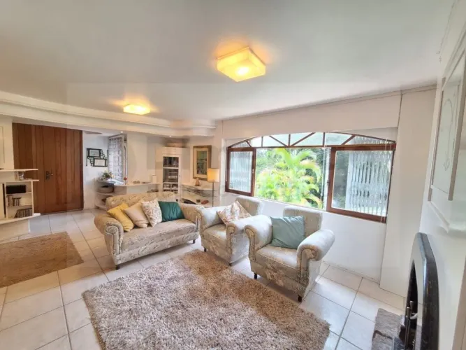 Casa a venda em condomínio - Florianópolis