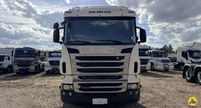 SCANIA R-440 6X2<br>2013/2013<br>AUTOMÁTICO